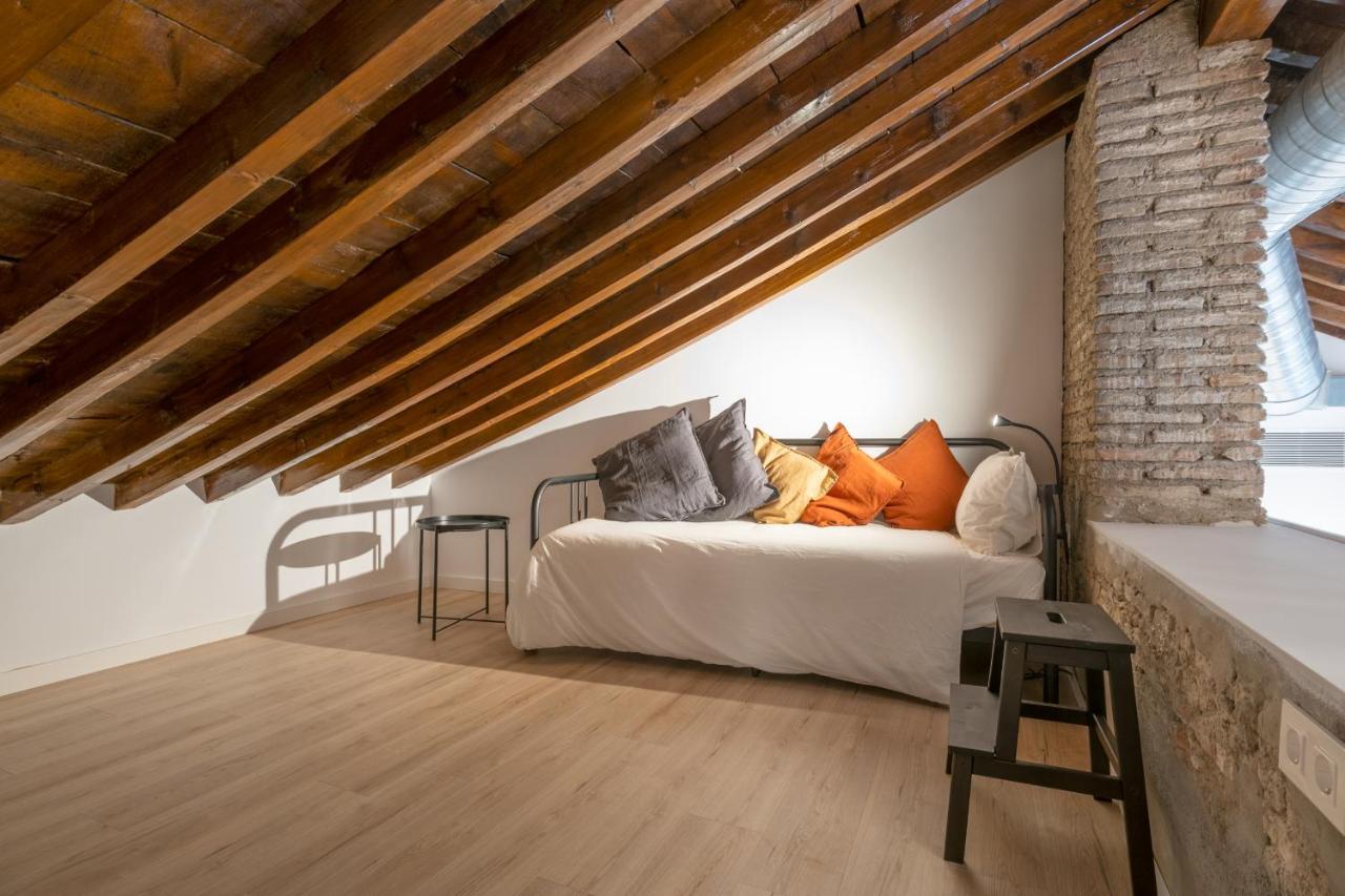 Apartamentos Malaga Centro El Conde By Renthas Екстериор снимка