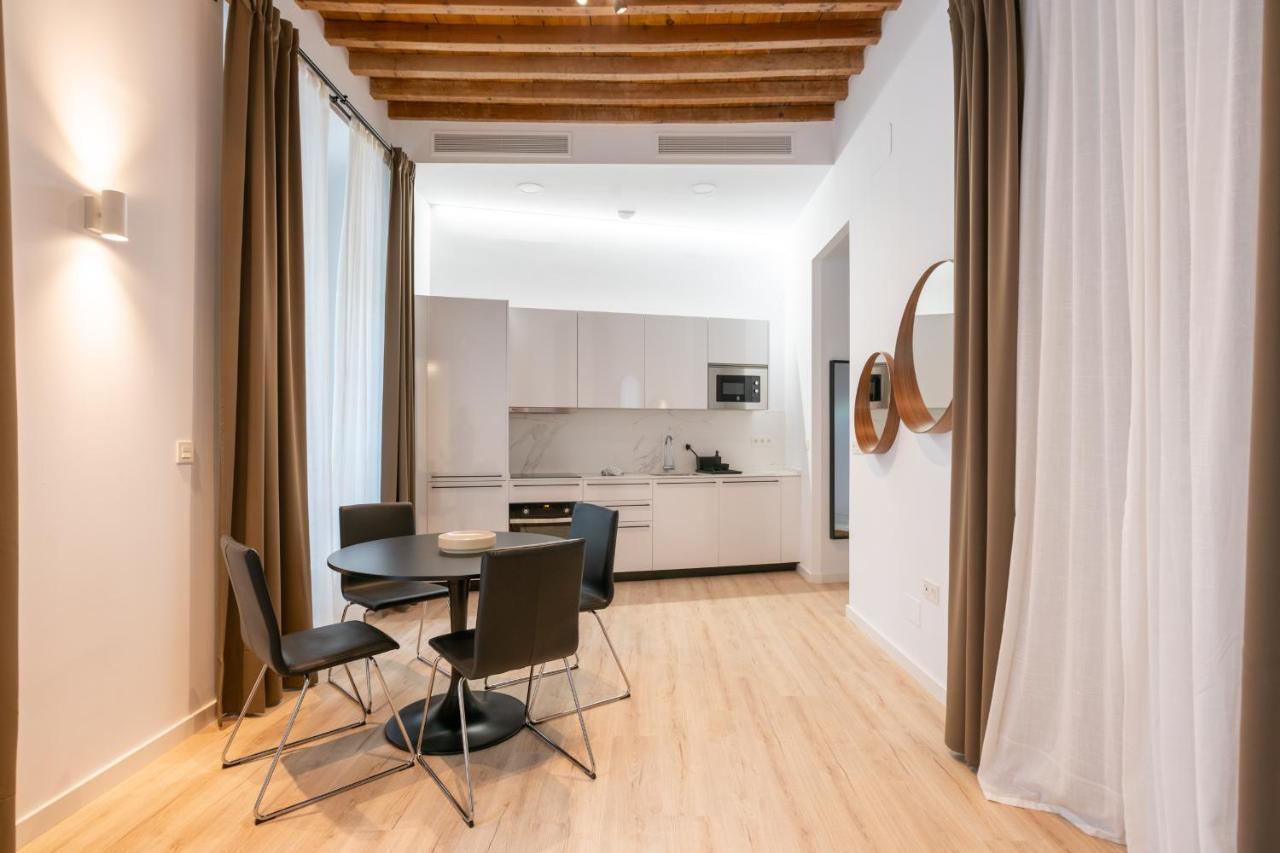 Apartamentos Malaga Centro El Conde By Renthas Екстериор снимка