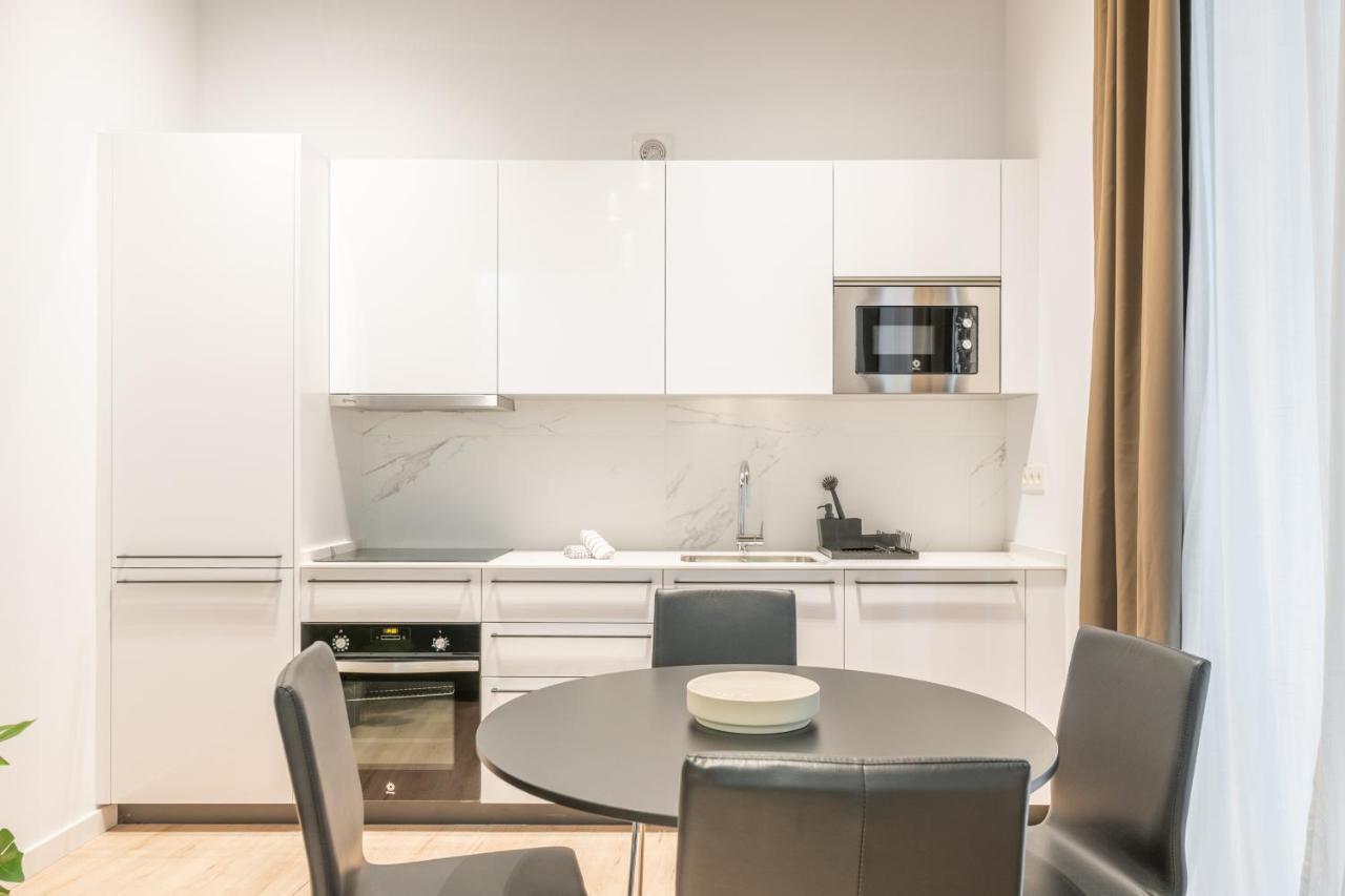 Apartamentos Malaga Centro El Conde By Renthas Екстериор снимка