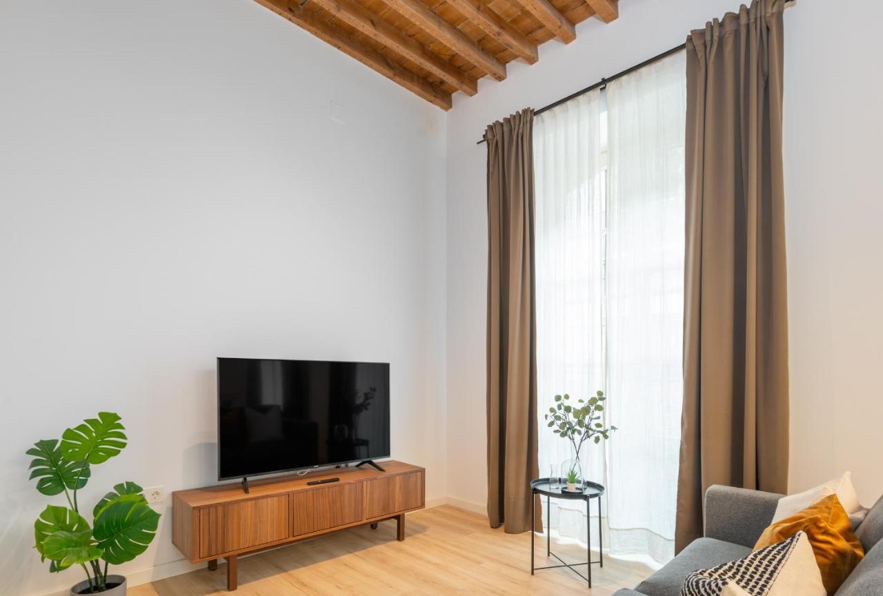 Apartamentos Malaga Centro El Conde By Renthas Екстериор снимка